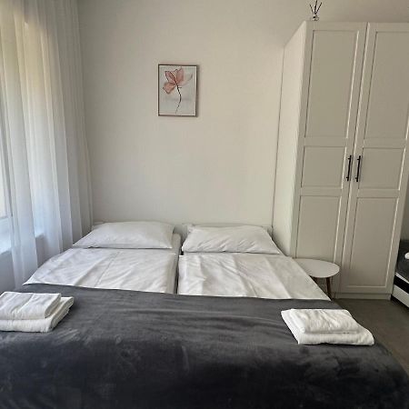 Rezidence Kbely - Free Parking Apartment ปราก ภายนอก รูปภาพ