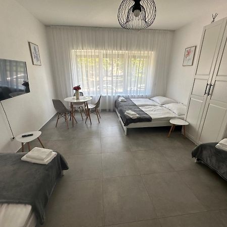 Rezidence Kbely - Free Parking Apartment ปราก ภายนอก รูปภาพ
