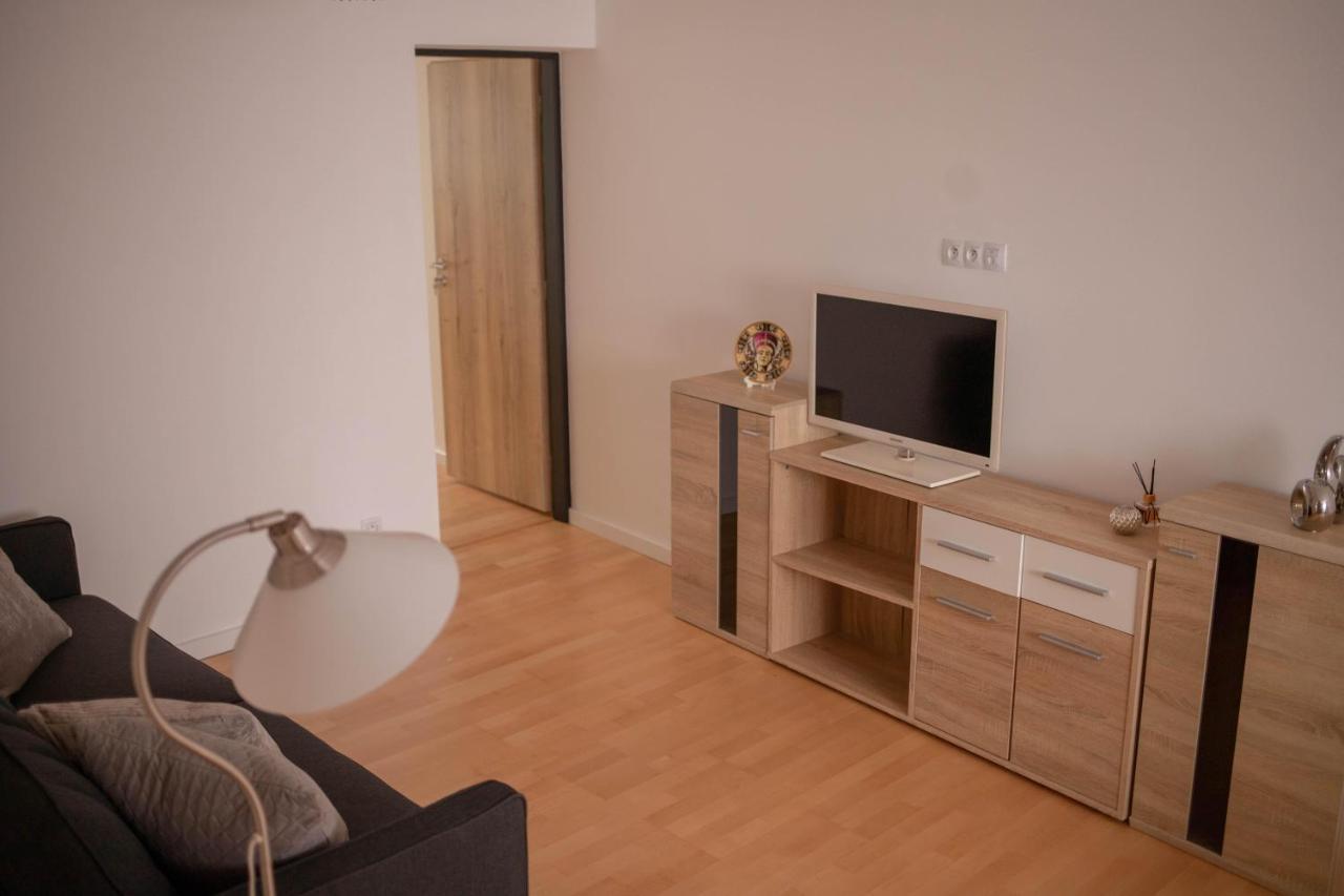 Rezidence Kbely - Free Parking Apartment ปราก ภายนอก รูปภาพ