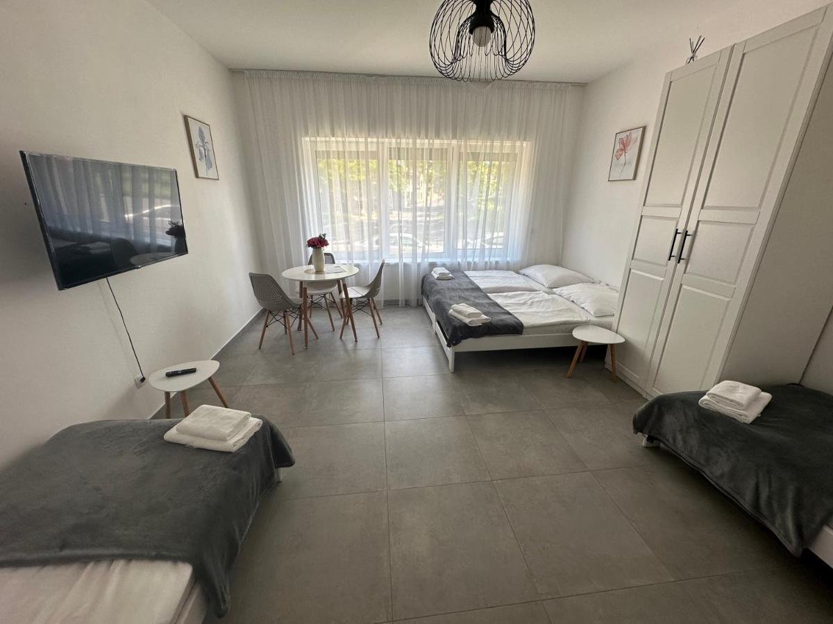 Rezidence Kbely - Free Parking Apartment ปราก ภายนอก รูปภาพ