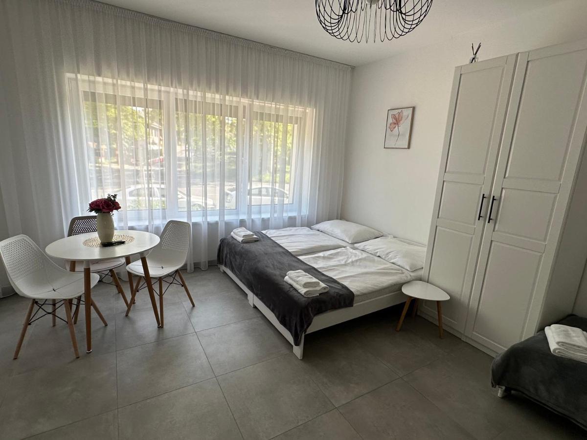Rezidence Kbely - Free Parking Apartment ปราก ภายนอก รูปภาพ